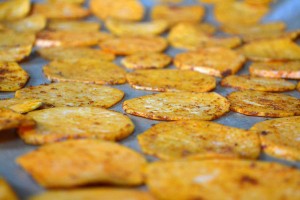 gezonde chips van zoete aardappel